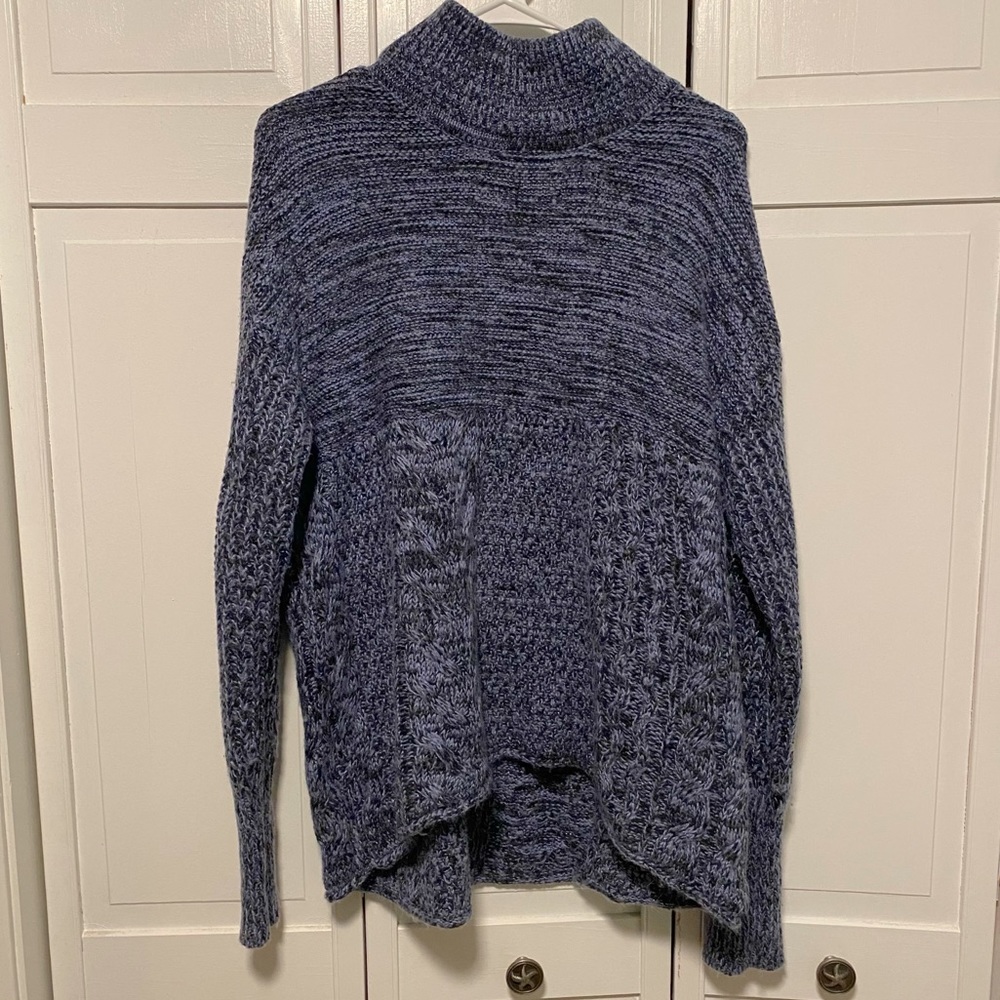 Simply Vera Vera Wang navy heathered sweater